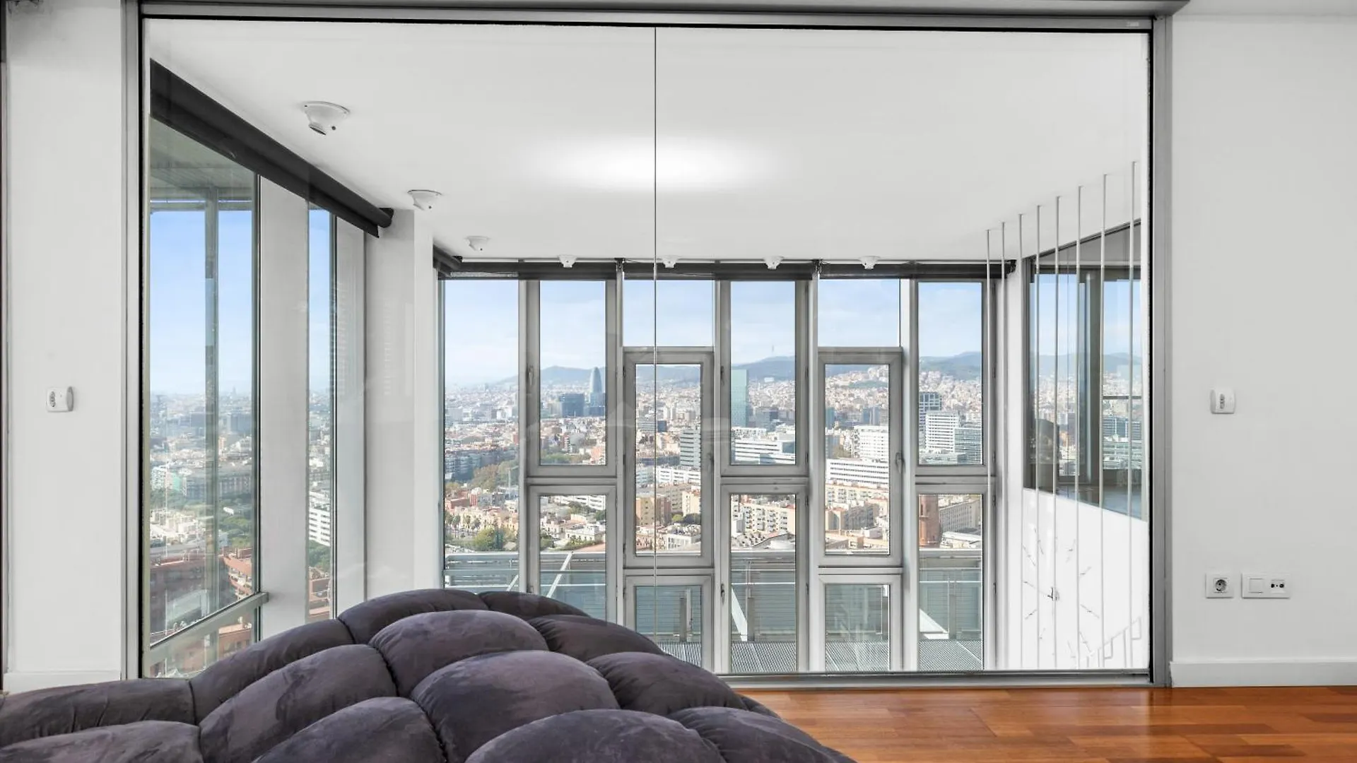 Penthouse With The Best Views! Apartment Barcelona Spain
