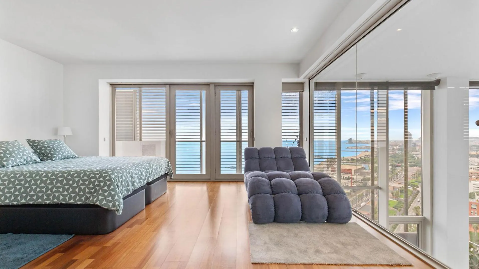 Penthouse With The Best Views! Apartment Barcelona Spain