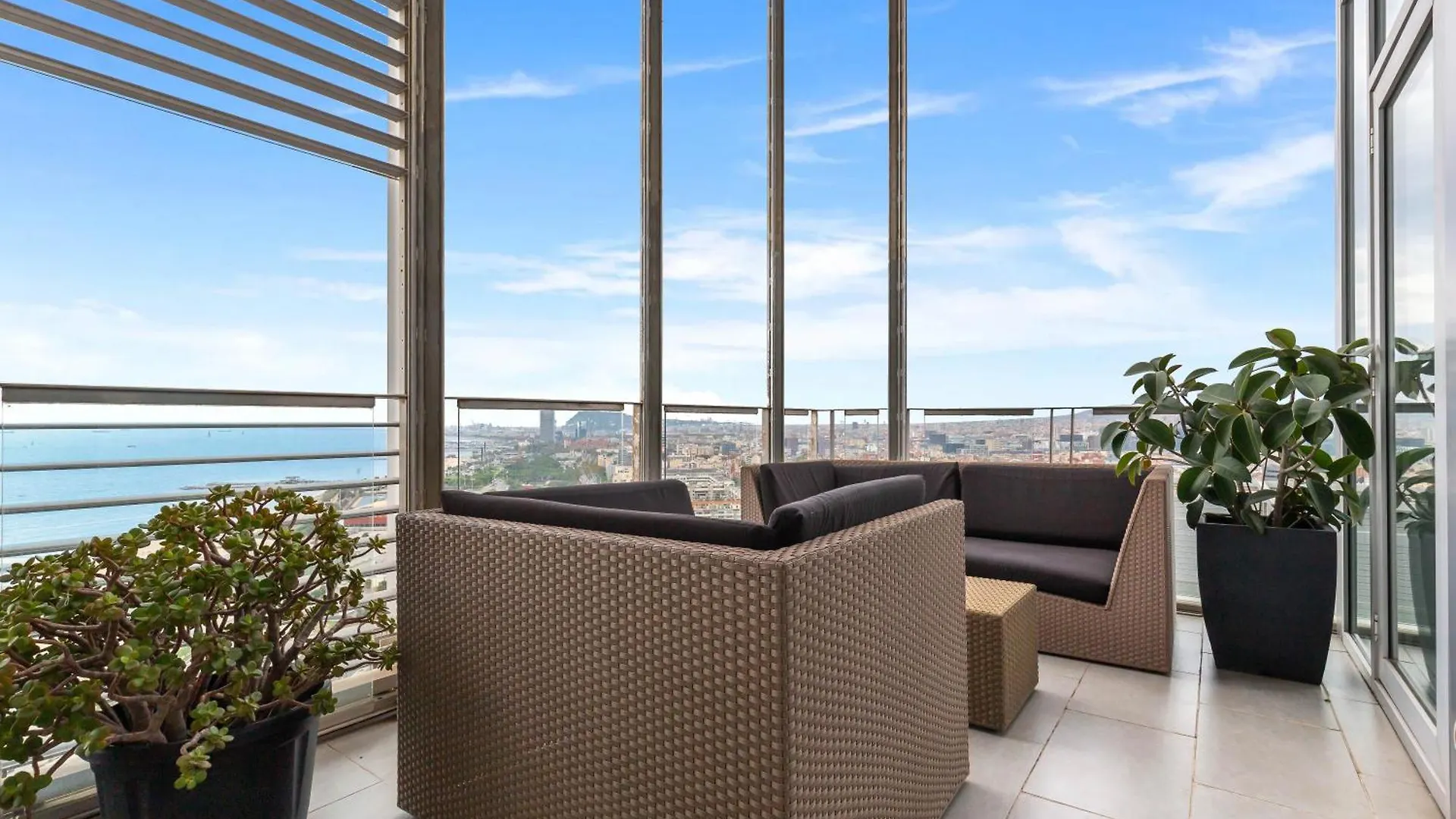Penthouse With The Best Views! Apartment Barcelona Spain